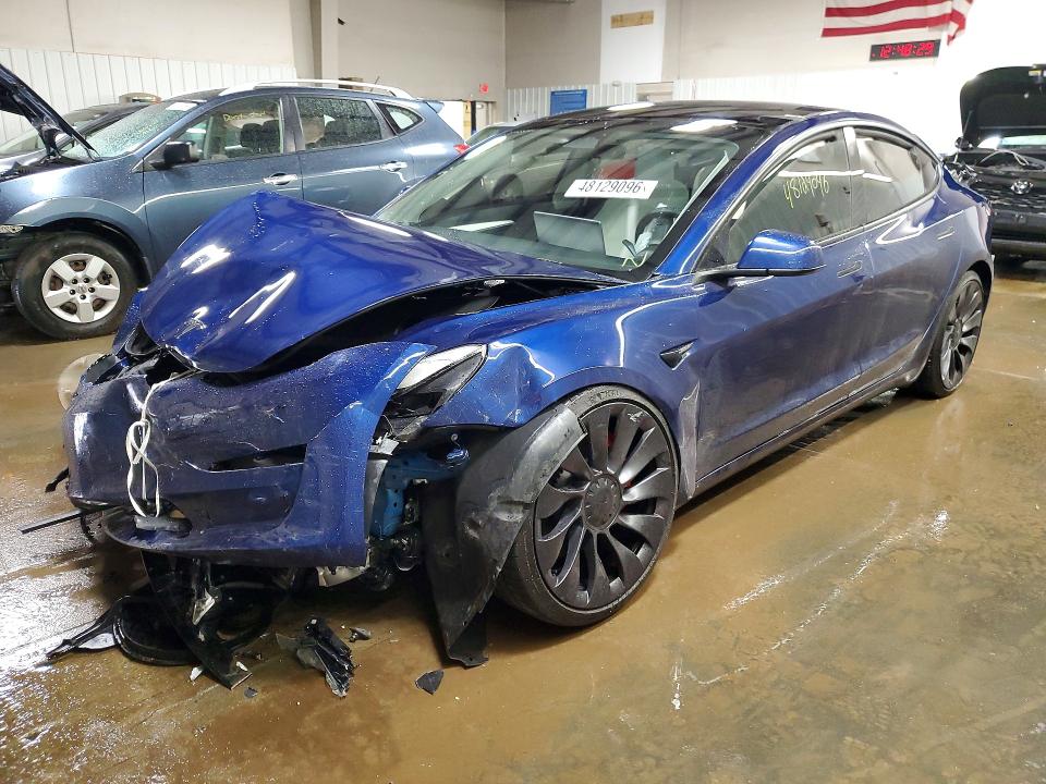 Продажа на аукционе авто 2023 Tesla Model 3, vin: 5YJ3E1EC4PF669214, номер лота: 48129096