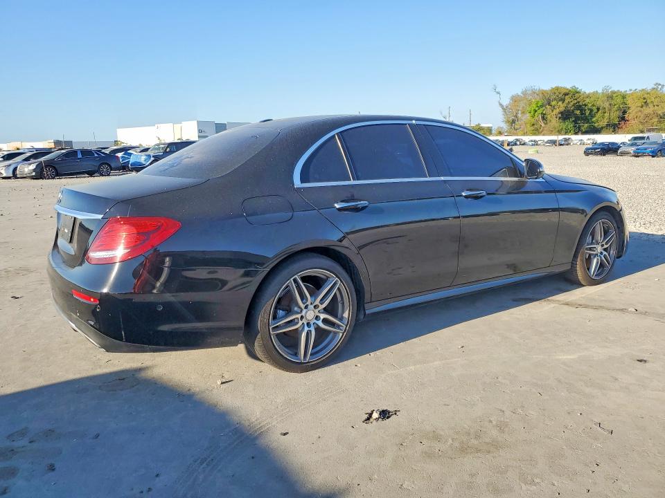 Aukcja sprzedaży 2017 Mercedes-benz E, vin: WDDZF4JB4HA055978, numer aukcji: 45581066