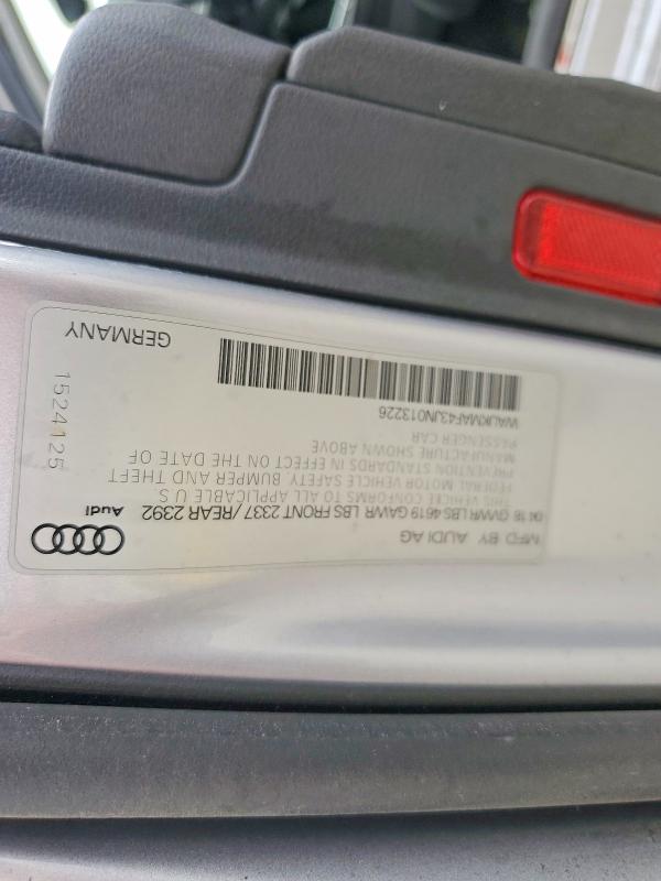 79642065 :رقم المزاد ، WAUKMAF43JN013226 vin ، 2018 Audi A4 مزاد بيع