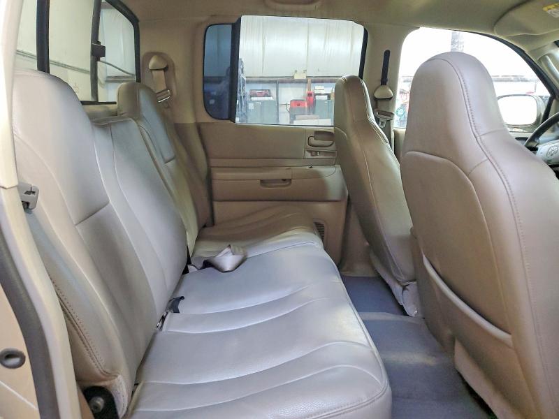 2004 Dodge Dakota მანქანა იყიდება აუქციონზე, vin: 1D7HL48N34S747433, აუქციონის ნომერი: 46921446