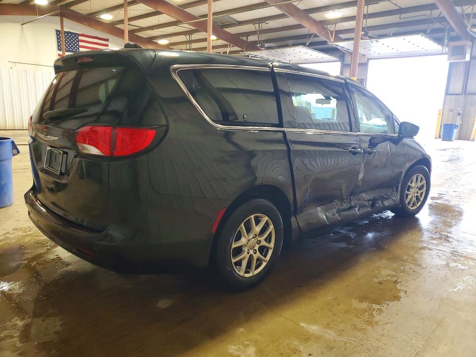 46429426 :رقم المزاد ، 2C4RC1CG0LR126138 vin ، 2020 Chrysler Voyager مزاد بيع