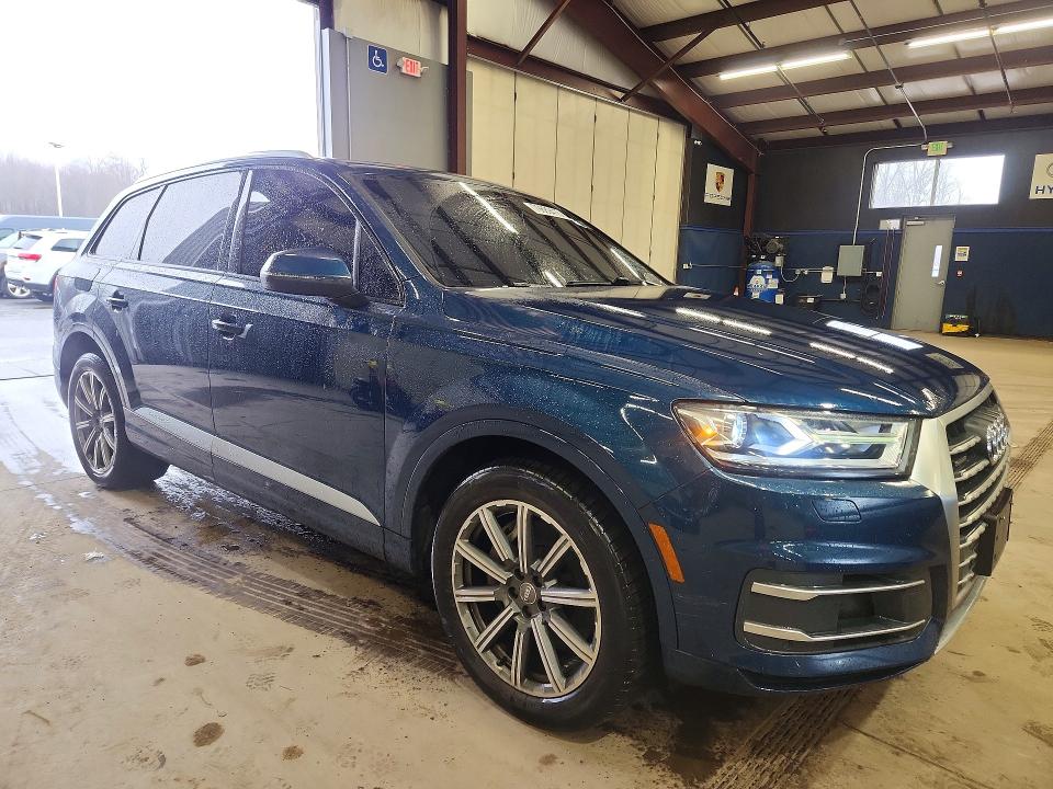 79889415 :رقم المزاد ، WA1AAAF76KD010405 vin ، 2019 Audi Q7 مزاد بيع