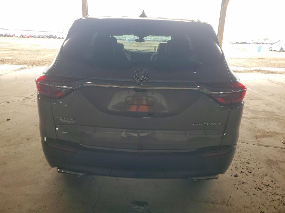 41816926 :رقم المزاد ، 5GAERDKW3JJ181256 vin ، 2018 Buick Enclave مزاد بيع