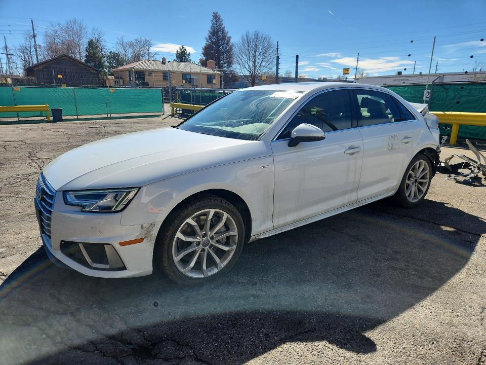 Продажа на аукционе авто 2019 Audi A4, vin: WAUENAF46KN020862, номер лота: 41945756