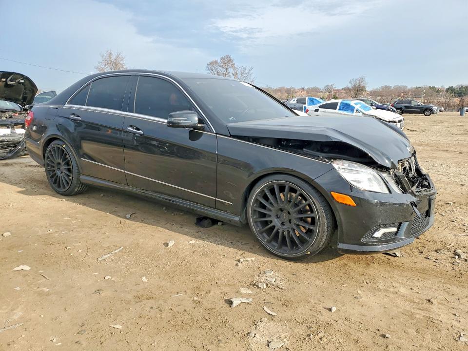 45773996 :رقم المزاد ، WDDHF9AB6AA082842 vin ، 2010 Mercedes-benz E مزاد بيع