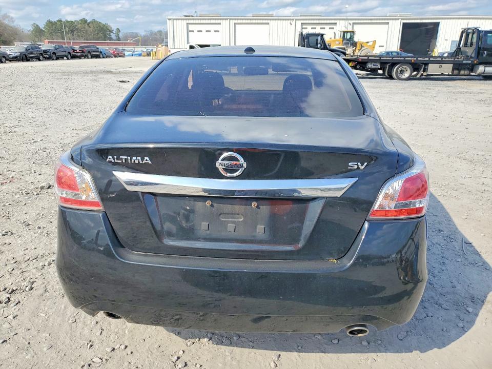 2015 Nissan Altima მანქანა იყიდება აუქციონზე, vin: 1N4AL3AP3FC210646, აუქციონის ნომერი: 79246335