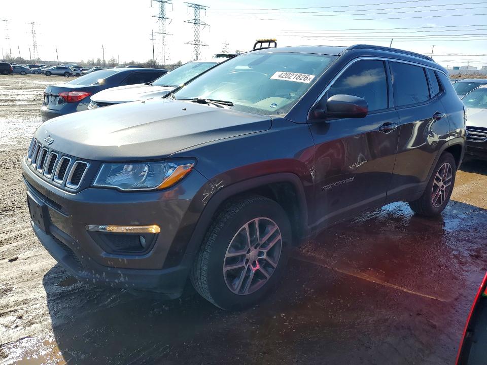 Auction sale of the 2017 Jeep Compass, vin: 3C4NJCBB8HT669330, lot number: 42021826