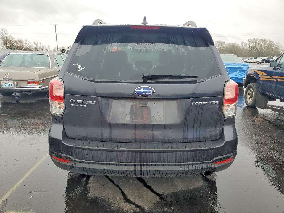 79986215 :رقم المزاد ، JF2SJAWC0JH579041 vin ، 2018 Subaru Forester مزاد بيع