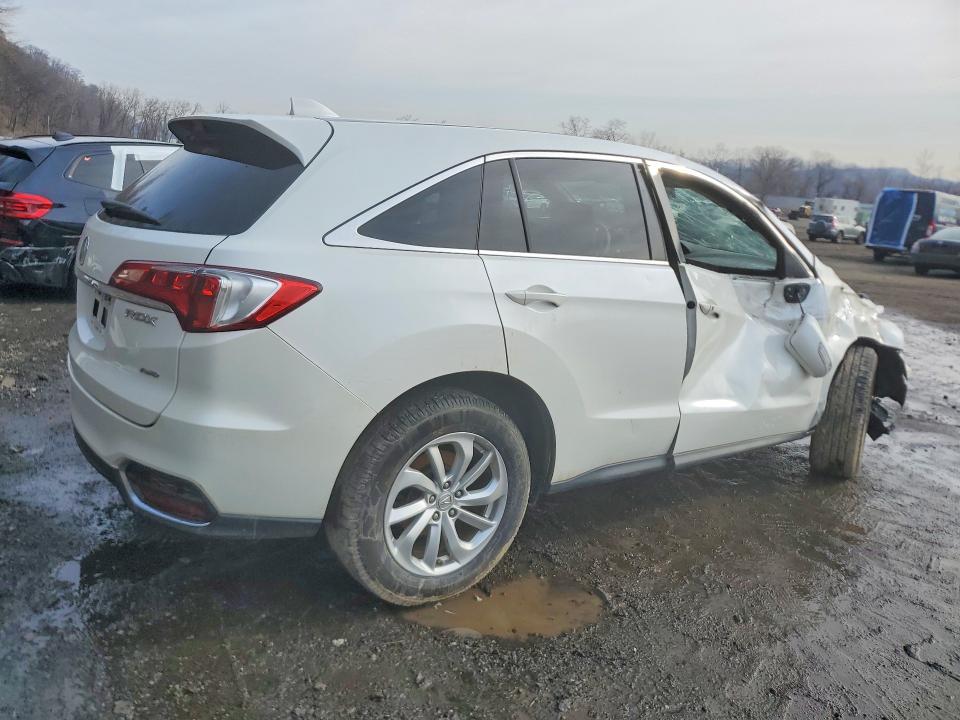 Продаж на аукціоні авто 2018 Acura Rdx, vin: 5J8TB4H34JL002705, номер лоту: 46130966