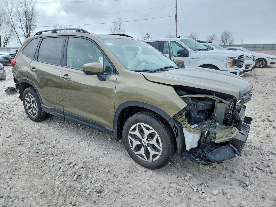 45910156 :رقم المزاد ، JF2SKADC9RH500669 vin ، 2024 Subaru Forester مزاد بيع