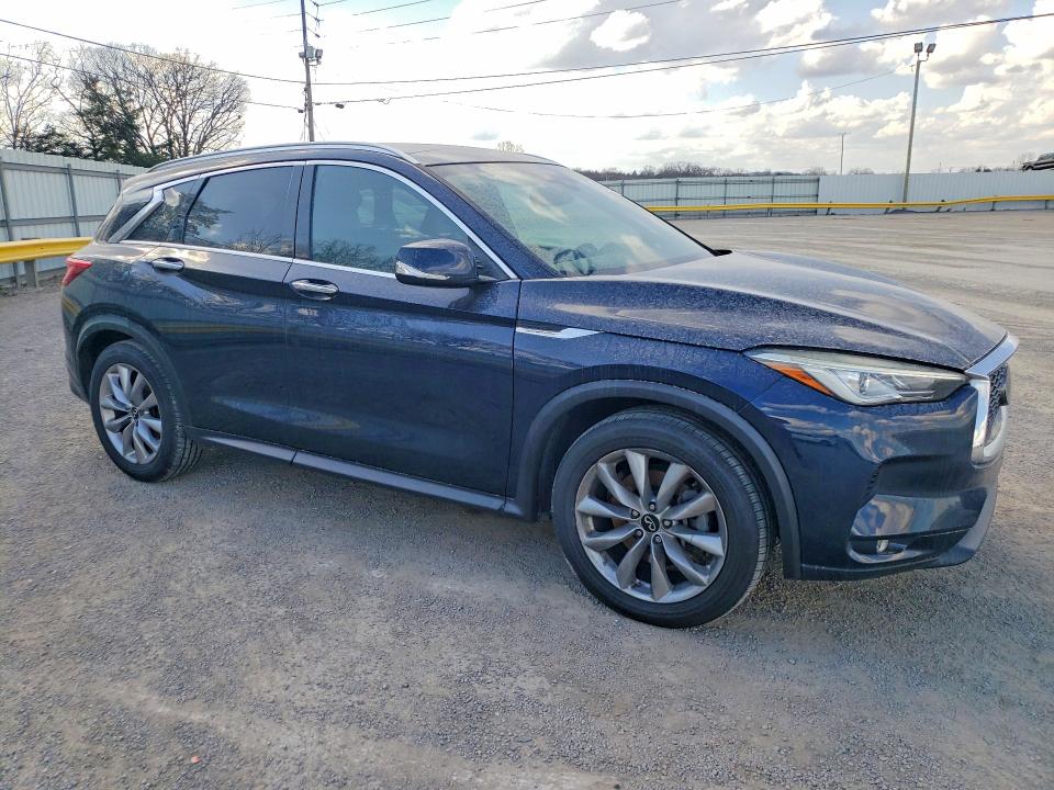 78209975 :رقم المزاد ، 3PCAJ5M12LF100897 vin ، 2020 Infiniti Qx50 مزاد بيع