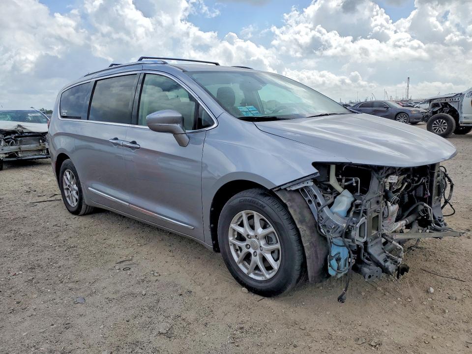 2020 Chrysler Pacifica მანქანა იყიდება აუქციონზე, vin: 2C4RC1BG7LR271615, აუქციონის ნომერი: 47762256