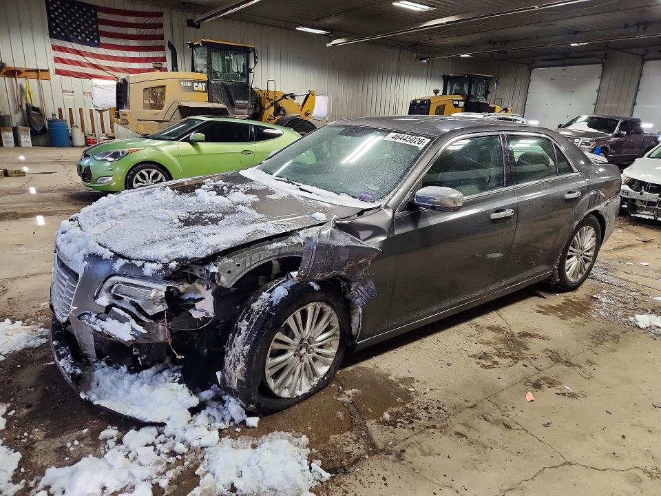 46445026 :رقم المزاد ، 2C3CCARGXDH595472 vin ، 2013 Chrysler 300 مزاد بيع