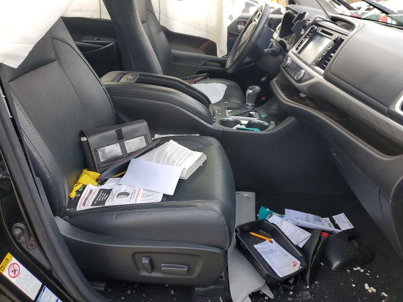 Продажа на аукционе авто 2018 Toyota Highlander, vin: 5TDDZRFHXJS865890, номер лота: 46132896