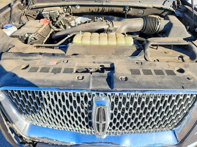 97836615 :رقم المزاد ، 5LMJJ2LT1MEL15216 vin ، 2021 Lincoln Navigator مزاد بيع