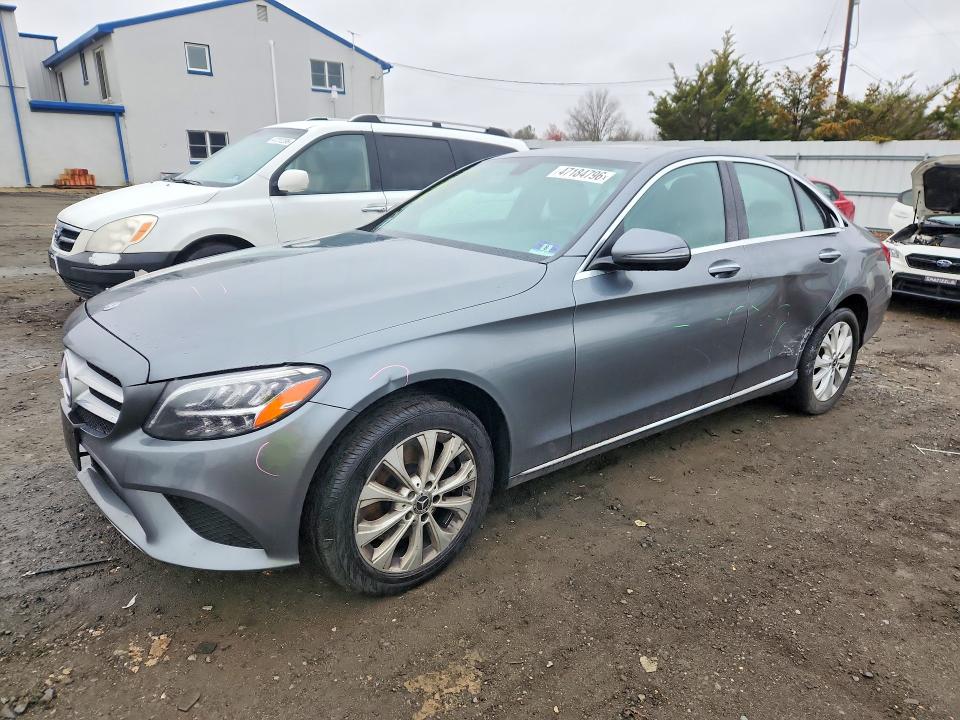 2019 Mercedes-benz C მანქანა იყიდება აუქციონზე, vin: 55SWF8EB5KU300525, აუქციონის ნომერი: 47184796
