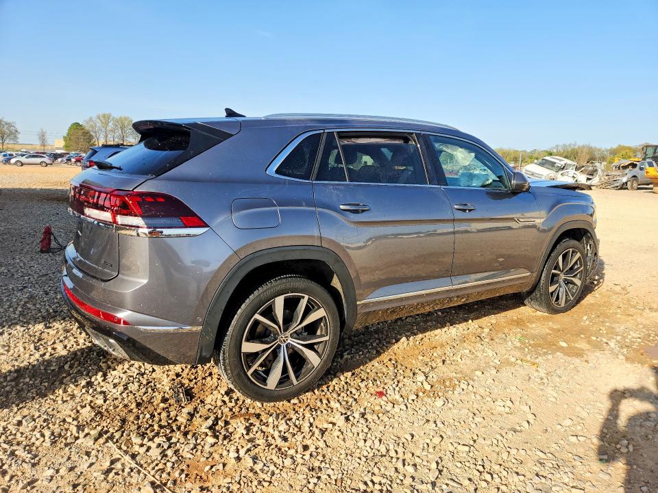 Продажа на аукционе авто 2024 Volkswagen Atlas Cross Sport, vin: 1V2FE2CA9RC224440, номер лота: 46111546