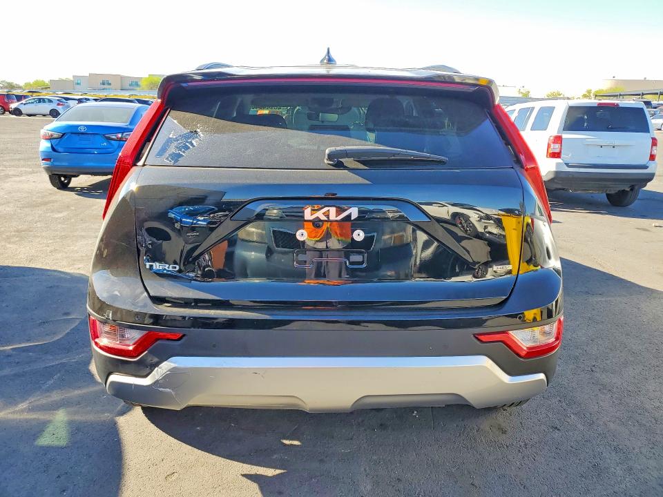 Продаж на аукціоні авто 2024 Kia Niro, vin: KNDCR3LE4R5135963, номер лоту: 46944946