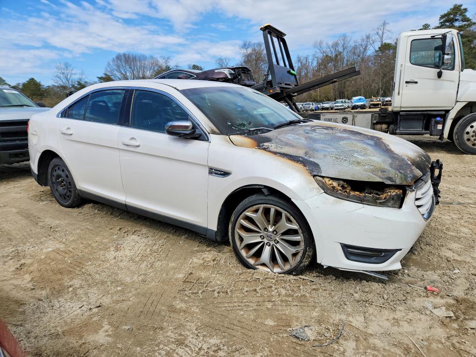47640046 :رقم المزاد ، 1FAHP2F80DG138454 vin ، 2013 Ford Taurus مزاد بيع
