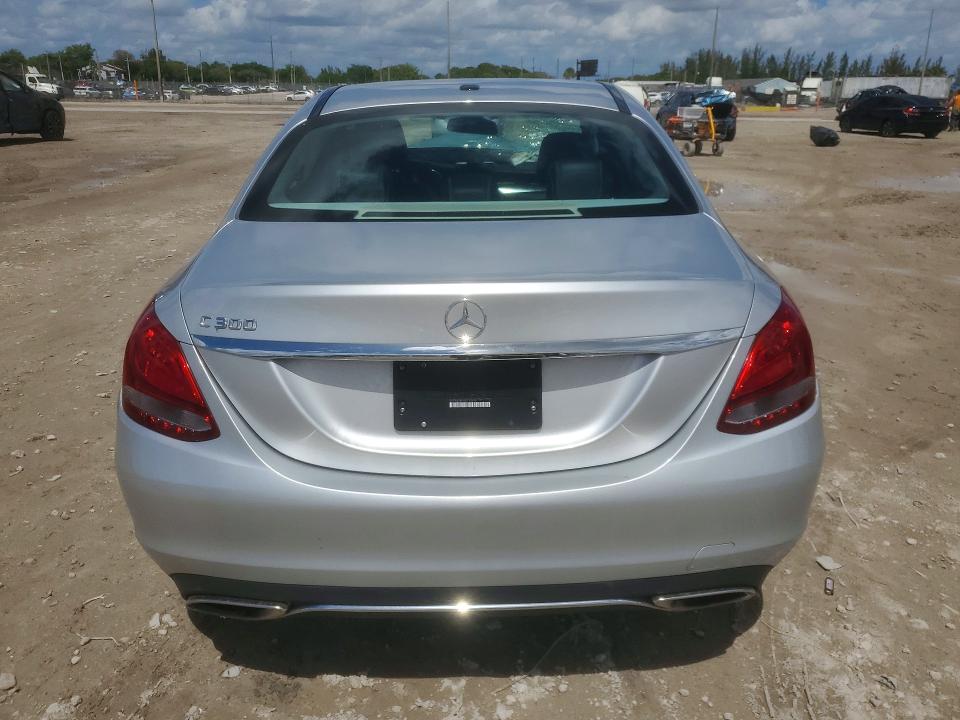 2016 Mercedes-benz C მანქანა იყიდება აუქციონზე, vin: 55SWF4JB1GU173679, აუქციონის ნომერი: 46927146