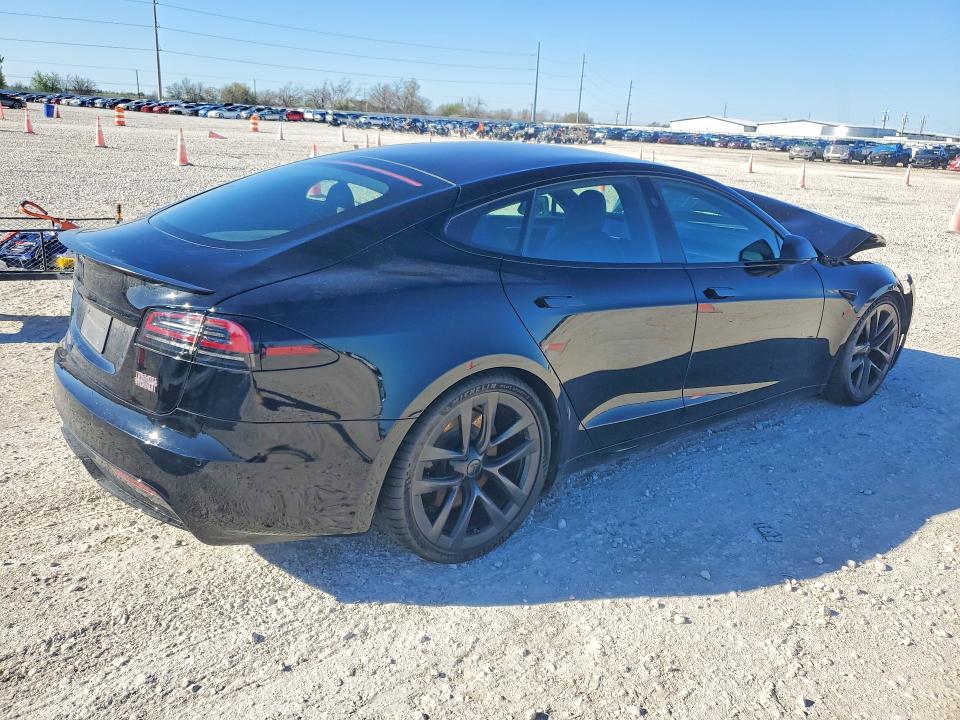 45818286 :رقم المزاد ، 5YJSA1E64NF480450 vin ، 2022 Tesla Model S مزاد بيع