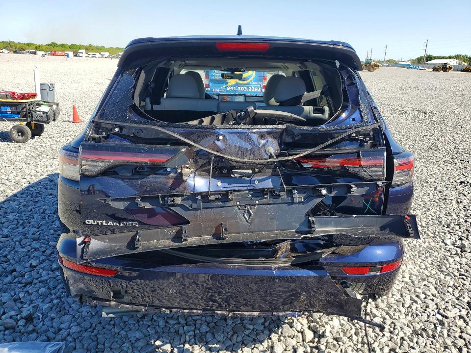 2025 Mitsubishi Outlander მანქანა იყიდება აუქციონზე, vin: JA4J3VA80SZ013918, აუქციონის ნომერი: 46888606
