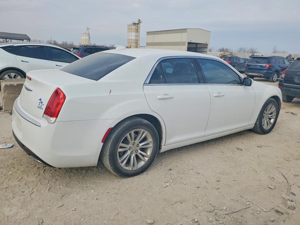 Продажа на аукционе авто 2019 Chrysler 300, vin: 2C3CCAAG6KH755419, номер лота: 47254296