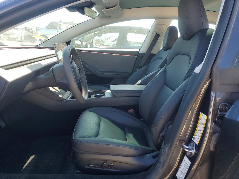 41743336 :رقم المزاد ، 5YJ3E1EA1SF886016 vin ، 2025 Tesla Model 3 مزاد بيع