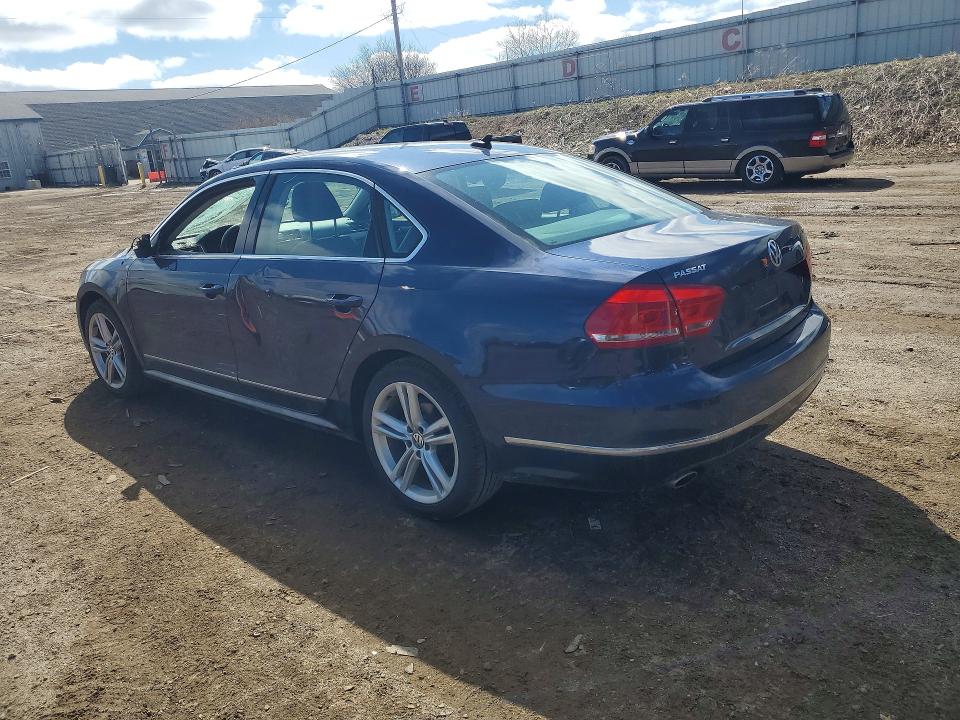 Продажа на аукционе авто 2015 Volkswagen Passat, vin: 1VWBV7A35FC062087, номер лота: 47691376