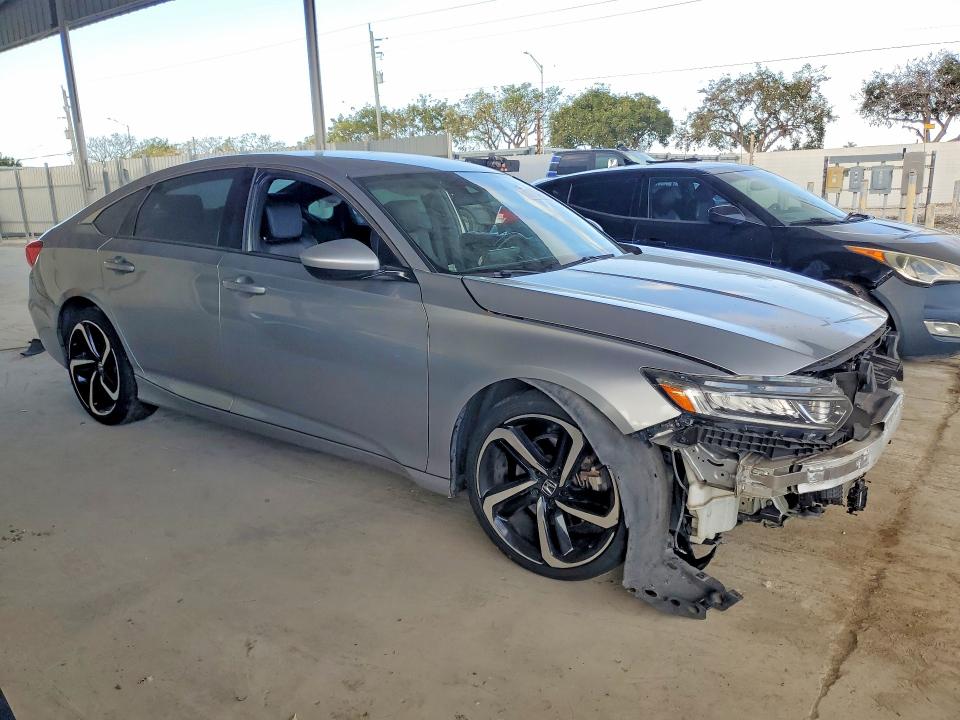 45733446 :رقم المزاد ، 1HGCV1F31KA159002 vin ، 2019 Honda Accord مزاد بيع