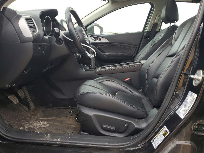 47717856 :رقم المزاد ، 3MZBN1V36JM168143 vin ، 2018 Mazda 3 مزاد بيع