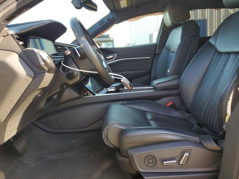 Продажа на аукционе авто 2019 Audi E-tron, vin: WA1VAAGE9KB007122, номер лота: 45661376