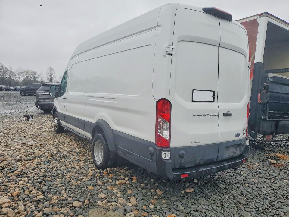 2024 Ford Transit მანქანა იყიდება აუქციონზე, vin: 1FTRU8XG4RKA20945, აუქციონის ნომერი: 41875046