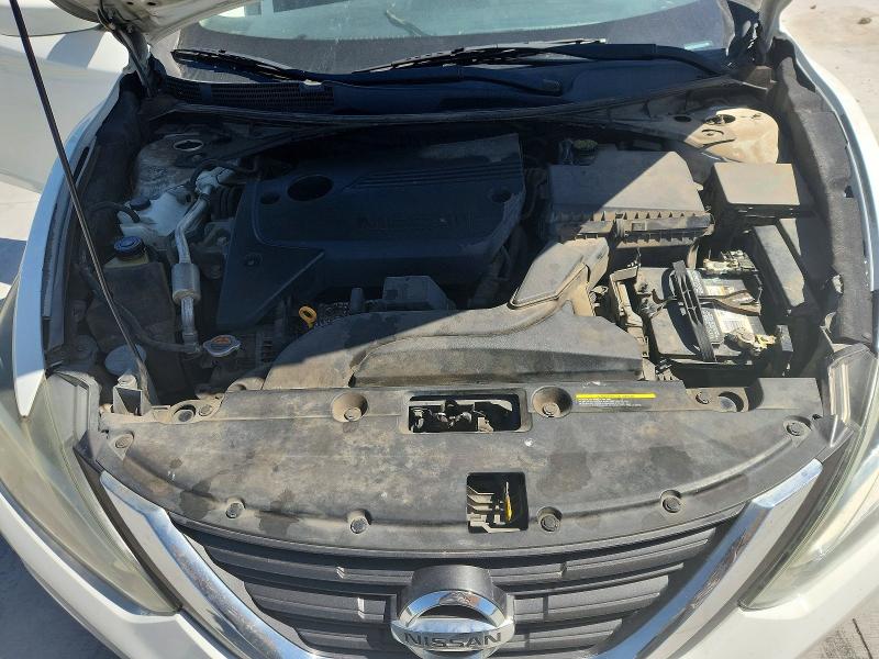 Продажа на аукционе авто 2016 Nissan Altima, vin: 1N4AL3AP5GN382098, номер лота: 46950516
