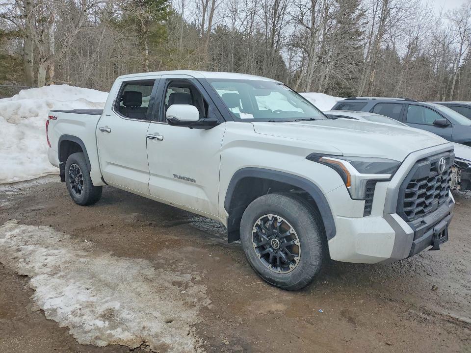 Продаж на аукціоні авто 2022 Toyota Tundra, vin: 5TFJA5DB2NX046602, номер лоту: 41591886