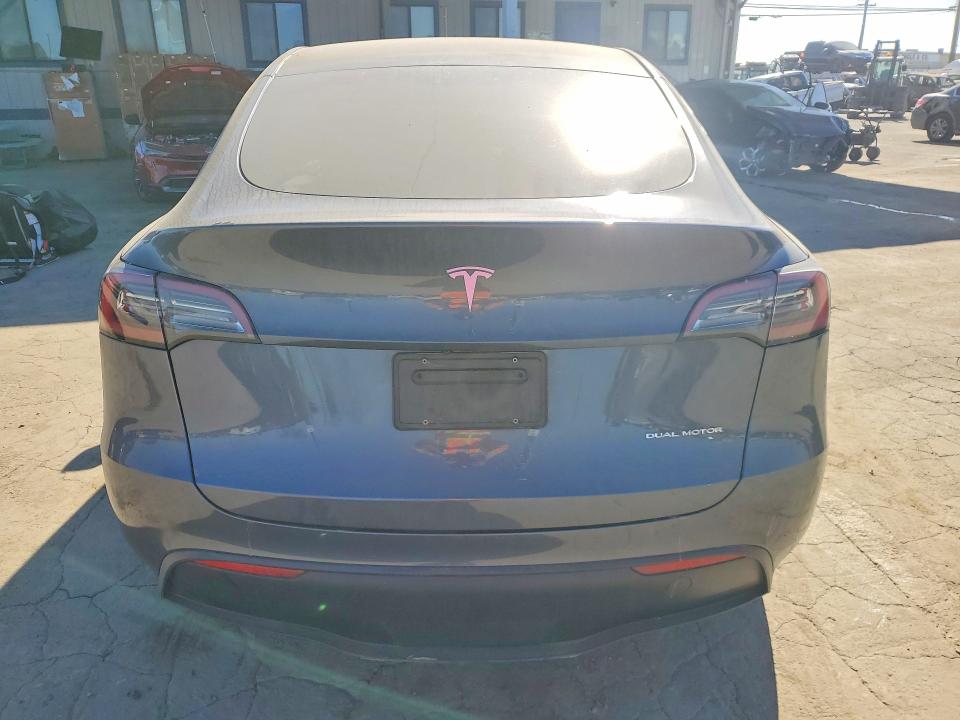 79997315 :رقم المزاد ، 7SAYGDEE2PA088202 vin ، 2023 Tesla Model Y مزاد بيع