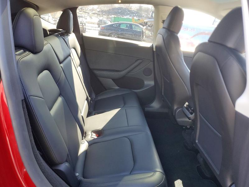 2024 Tesla Model Y მანქანა იყიდება აუქციონზე, vin: 7SAYGDED1RF093274, აუქციონის ნომერი: 79999985