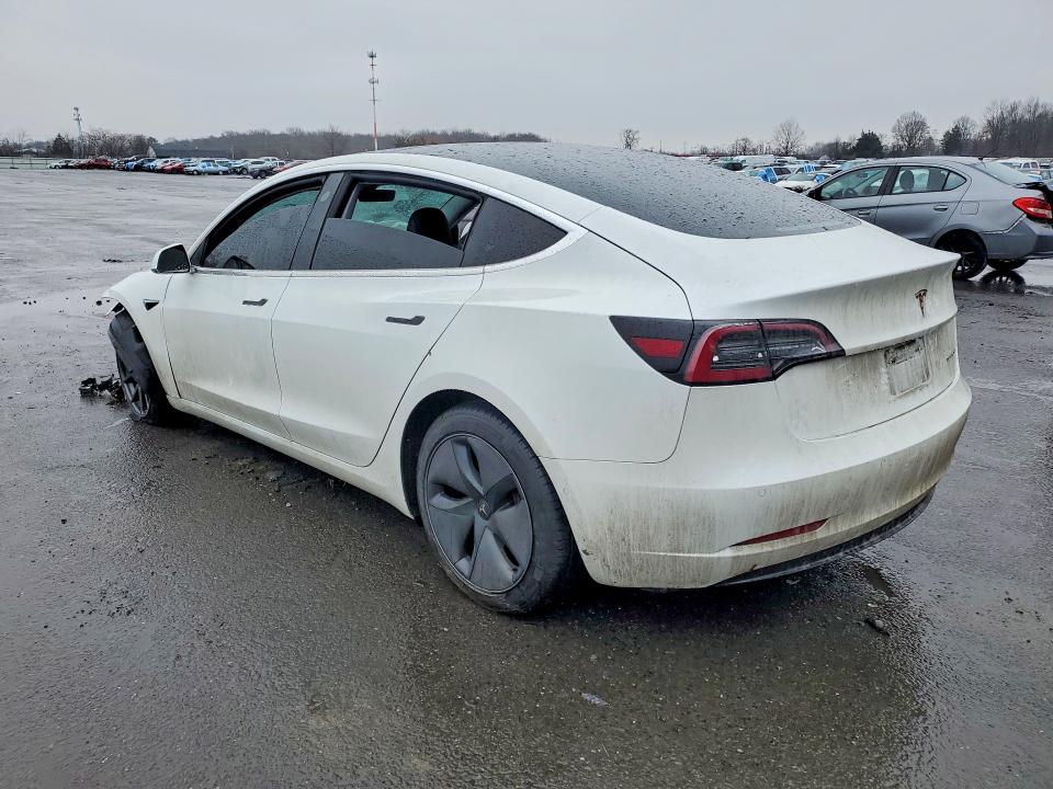 79423695 :رقم المزاد ، 5YJ3E1EBXKF388261 vin ، 2019 Tesla Model 3 مزاد بيع