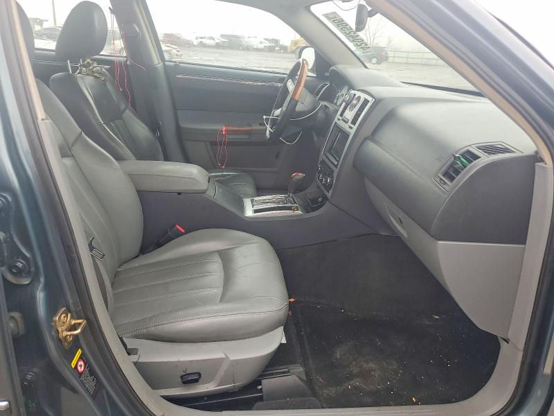 42042596 :رقم المزاد ، 2C3AA63H65H615830 vin ، 2005 Chrysler 300c مزاد بيع