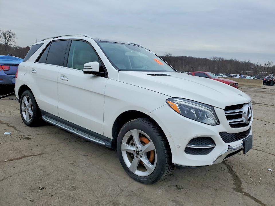 46434836 :رقم المزاد ، 4JGDA5HB4JB189013 vin ، 2018 Mercedes-benz Gle مزاد بيع