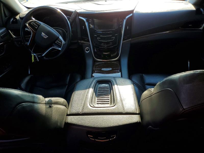 46237466 :رقم المزاد ، 1GYS3HKJ2LR178314 vin ، 2020 Cadillac Escalade مزاد بيع