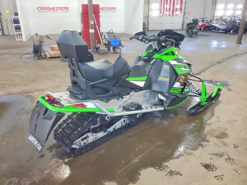 79219205 :رقم المزاد ، 4UF15SNW3FT117487 vin ، 2015 Arctic Cat Zr 5000 Lxr مزاد بيع