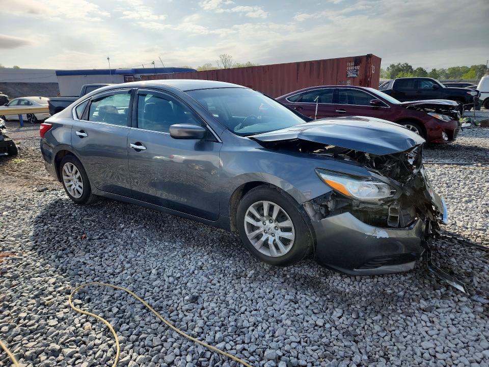2017 Nissan Altima მანქანა იყიდება აუქციონზე, vin: 1N4AL3AP8HN338257, აუქციონის ნომერი: 47643976