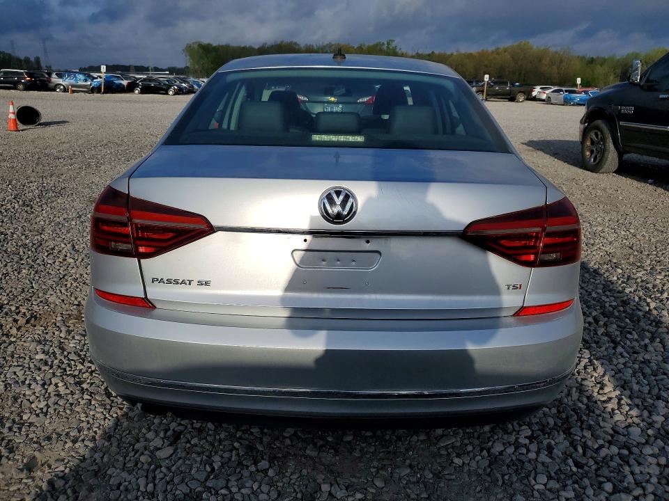 2017 Volkswagen Passat მანქანა იყიდება აუქციონზე, vin: 1VWBT7A3XHC038277, აუქციონის ნომერი: 47393426
