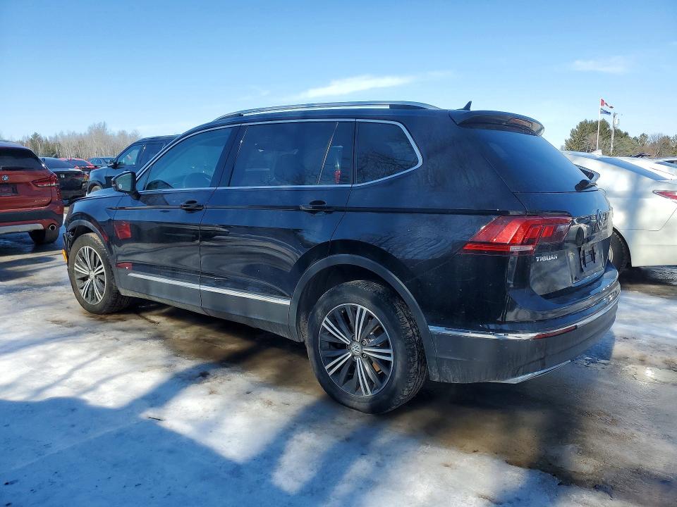 79792885 :رقم المزاد ، 3VV4B7AX1JM067626 vin ، 2018 Volkswagen Tiguan مزاد بيع