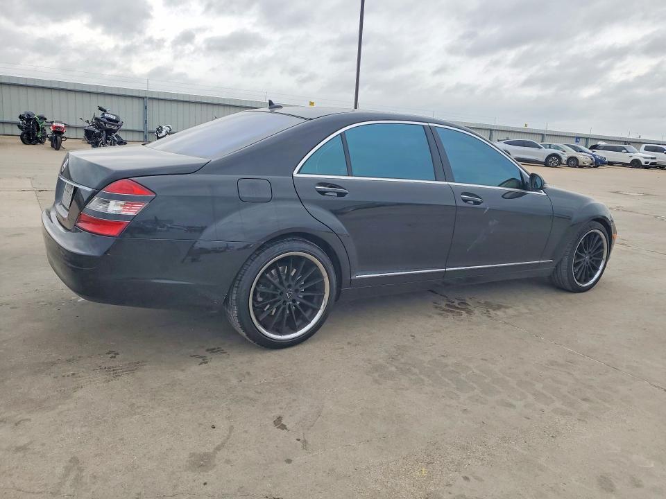 2009 Mercedes-benz S მანქანა იყიდება აუქციონზე, vin: WDDNG86X59A247581, აუქციონის ნომერი: 42003446