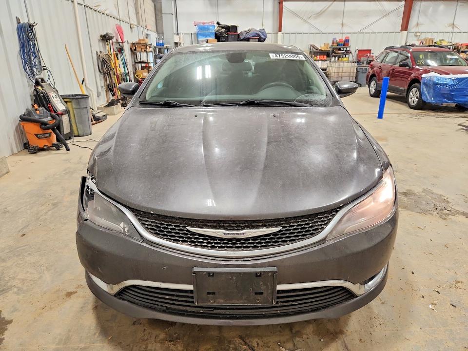 47520006 :رقم المزاد ، 1C3CCCAB9FN610226 vin ، 2015 Chrysler 200 مزاد بيع