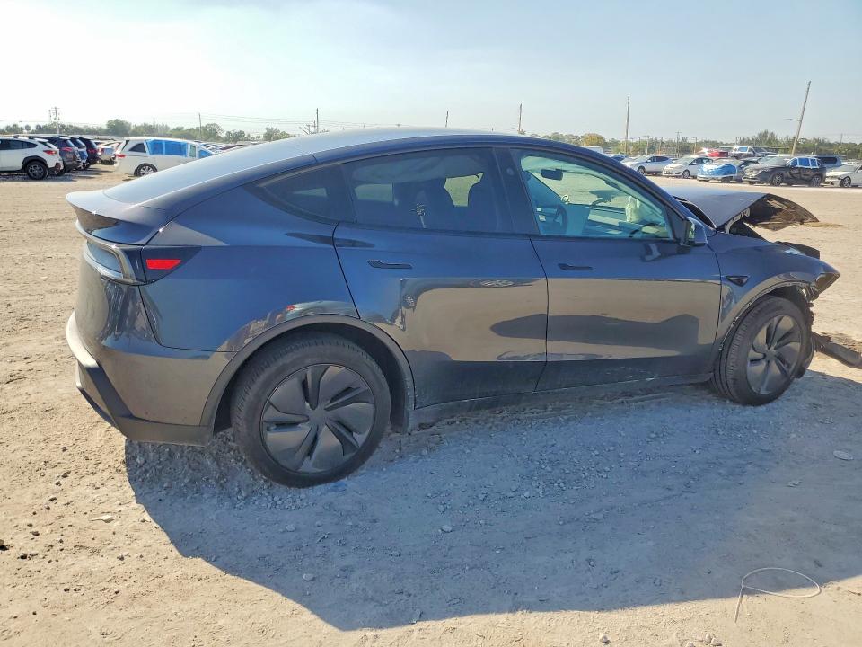Продажа на аукционе авто 2026 Tesla Model Y, vin: 7SAYGDED6TA472792, номер лота: 46941416