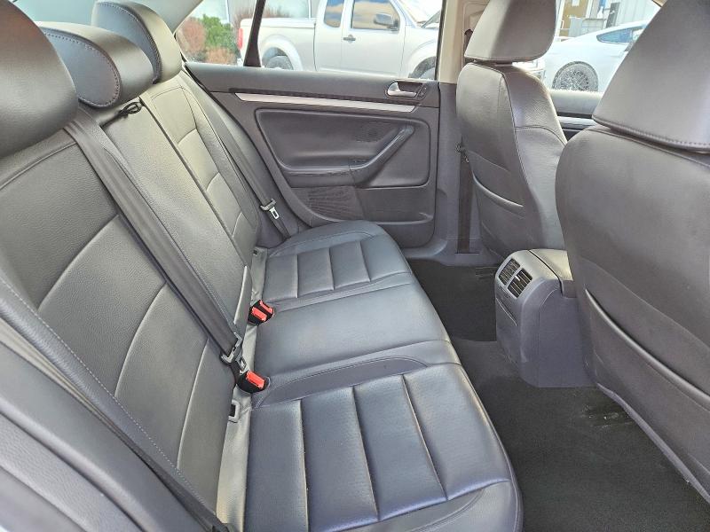 2009 Volkswagen Jetta მანქანა იყიდება აუქციონზე, vin: 3VWRL71K99M161106, აუქციონის ნომერი: 46330016