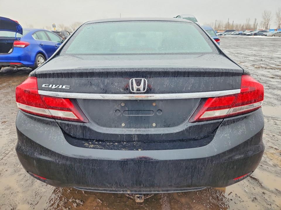 47641396 :رقم المزاد ، 2HGFB2F51FH014661 vin ، 2015 Honda Civic مزاد بيع